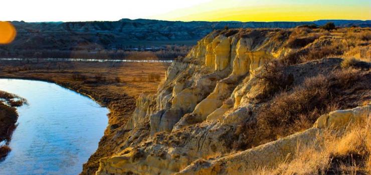 Escape to Sully Creek: Where Prairie Meets Wilderness in North Dakota